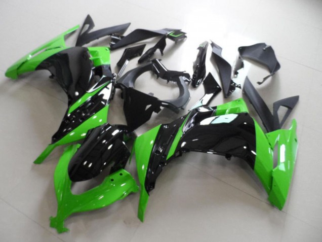 2013-2018 Kawasaki ZX300R Motorcycle Fairing - Green Glossy Black Canada