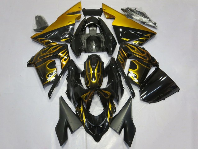 2004-2005 Kawasaki ZX10R Motorcycle Fairings - Glossy Black Gold Flame Canada