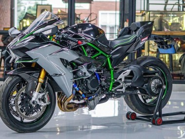 2015-2022 Kawasaki Ninja H2 Motorcycle Fairings - Grey Canada