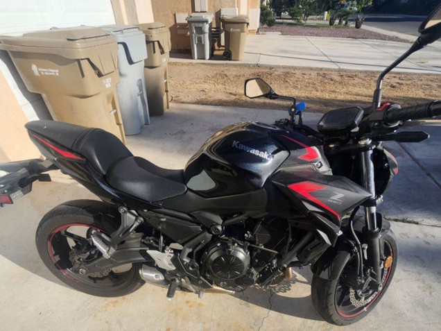 2020-2025 Kawasaki Ninja Z650 Motorcycle Fairings - Black Red Canada