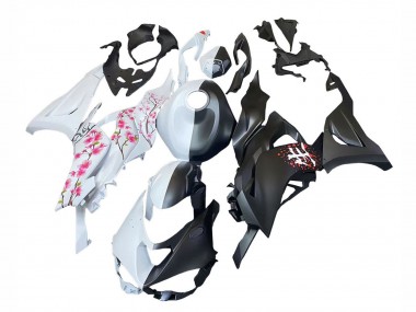 2023-2025 Kawasaki ZX6R Motorcycle Fairings - Black White with Flower Canada
