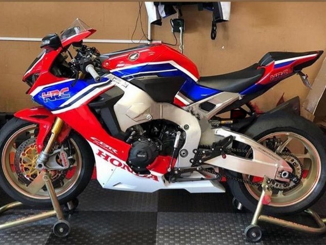 2017-2024 Honda CBR1000RR Motorcycle Fairings - White Red Blue Black HRC Canada