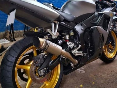 2006-2009 Yamaha YZF R6S Motorcycle Fairings - Matte Grey Matte Black Gold Decals Canada