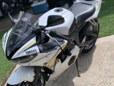 2003-2004 Yamaha YZF R6 Motorcycle Fairings - White Gold Canada