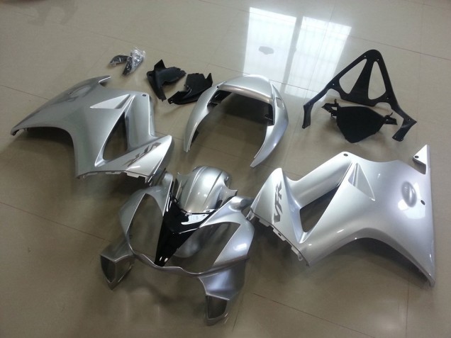Cheap 2002-2013 Silver Honda VFR800 Motorcycle Fairings Canada Cheap 2002-2013 Silver Honda VFR800 Motorcycle Fairings Canada