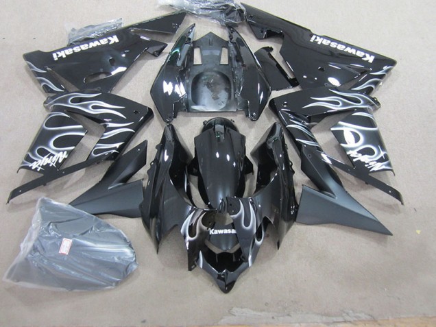 Cheap 2003-2005 Black with White Flame Kawasaki ZX10R Motorcycle Fairing Canada