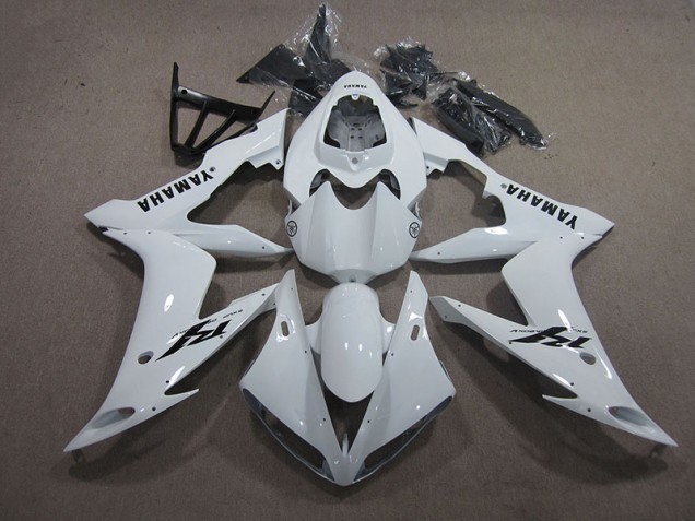 Cheap 2004-2006 White Black Decal Yamaha YZF R1 Moto Fairings Canada Cheap 2004-2006 White Black Decal Yamaha YZF R1 Moto Fairings Canada